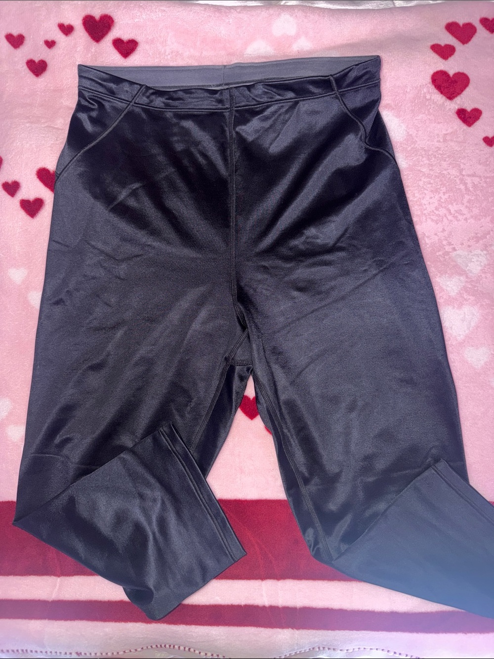 Nike Skims Satin Shine Capri 17” Legging